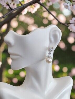 Elegant Pearl Drop Earrings with Crystal Accents